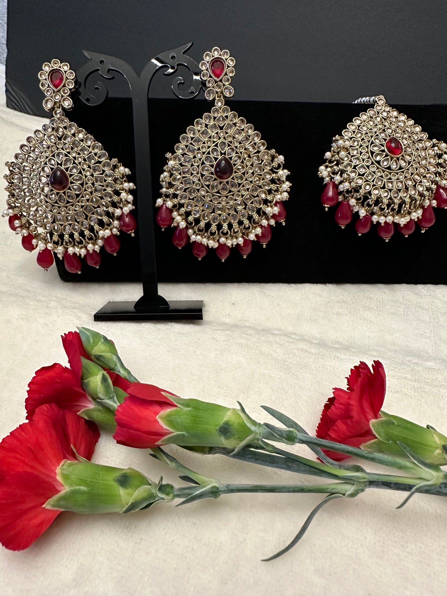 Kundan Earrings Tikka Set