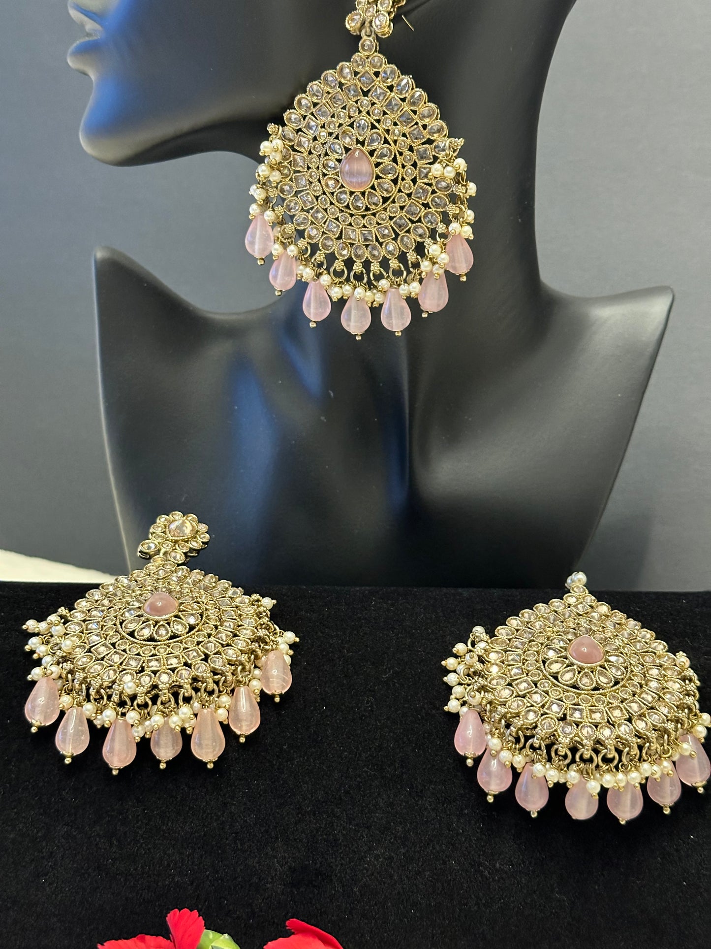 Kundan Earrings Tikka Set